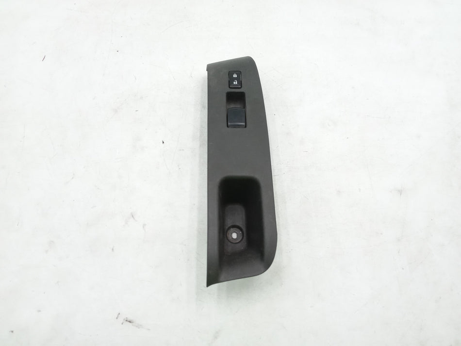 Pulsantiera Anteriore Destra NISSAN Cube Serie