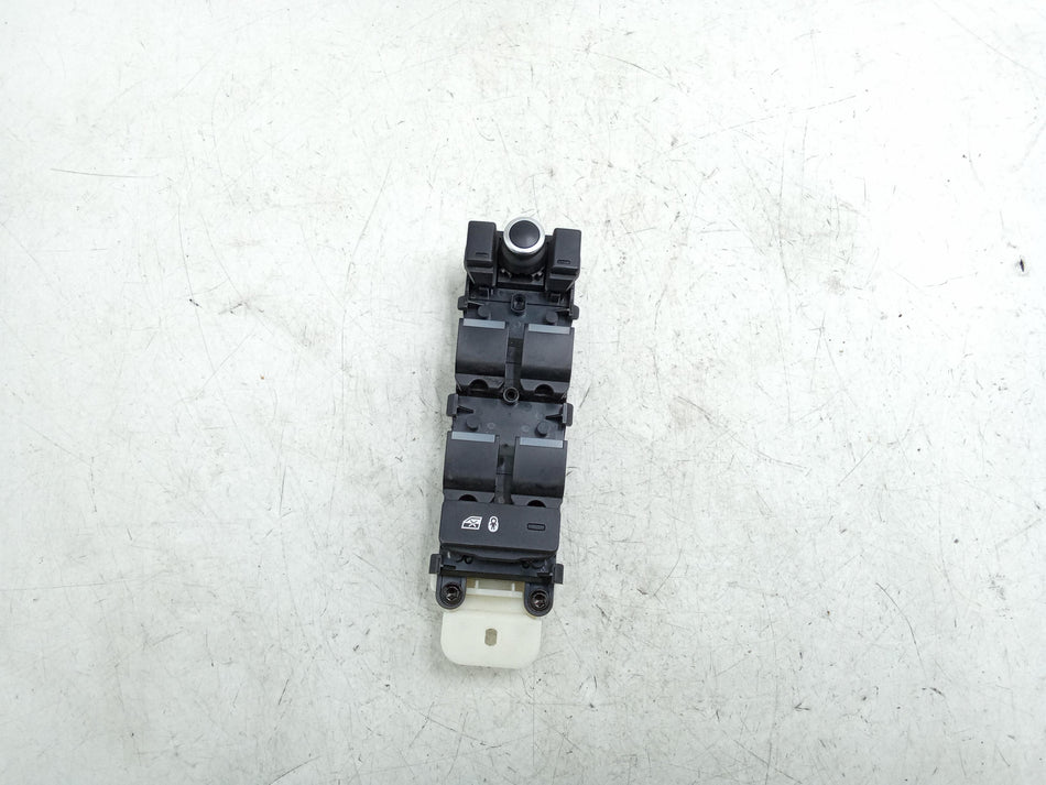 Pulsantiera Anteriore Sinistra LAND ROVER Discovery Serie (14>)